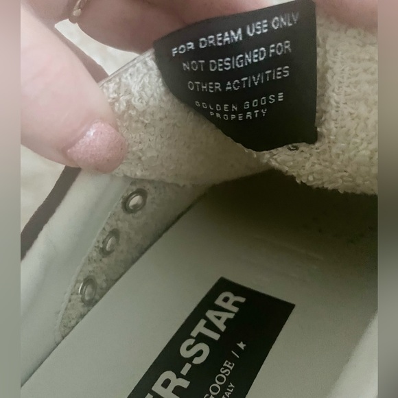 Ltd Edition Golden Goose Superstars - Picture 8 of 14